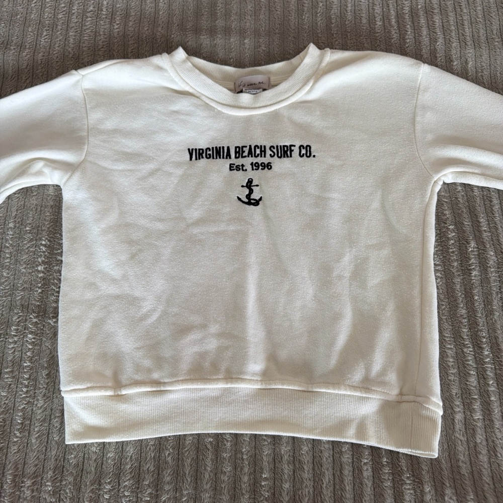 Cropped White Sweatshirt
